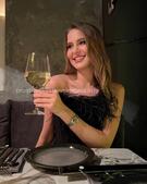 Анкета проститутки Надежда - метро Якиманка, возраст - 24